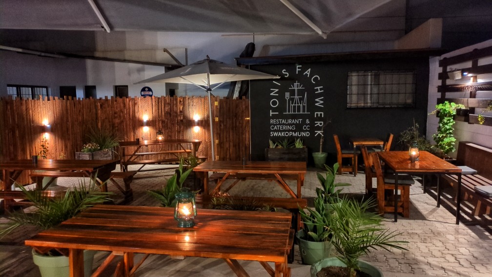 Biergarten Toni's Fachwerk
